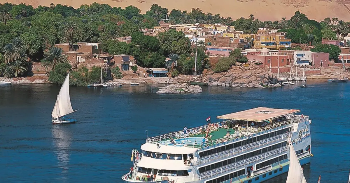 El Mahrousa Nile Cruise