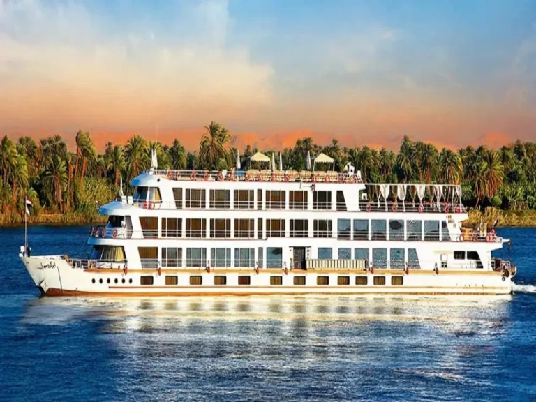 Sanctuary Sun Boat Iv Nile cruise 4 Days