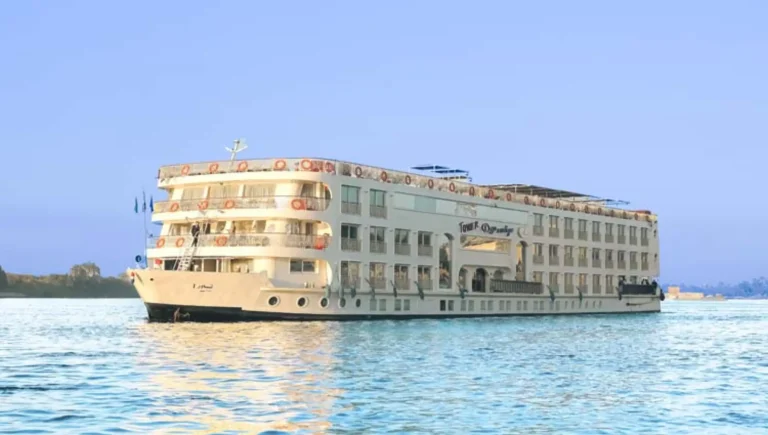 Farida Nile Cruise Aswan 4 days