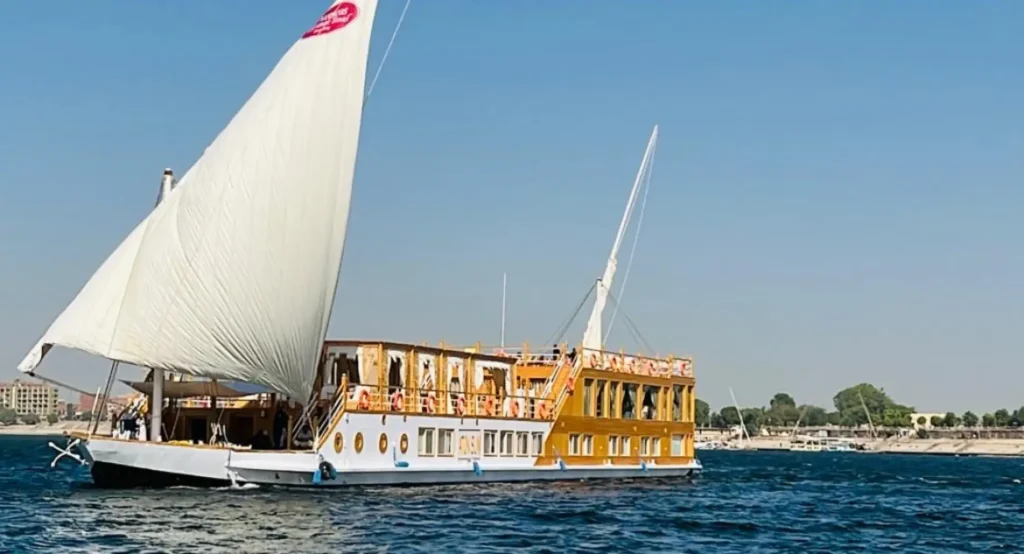 6 Days Aton Sun Dahabiya Nile Cruise