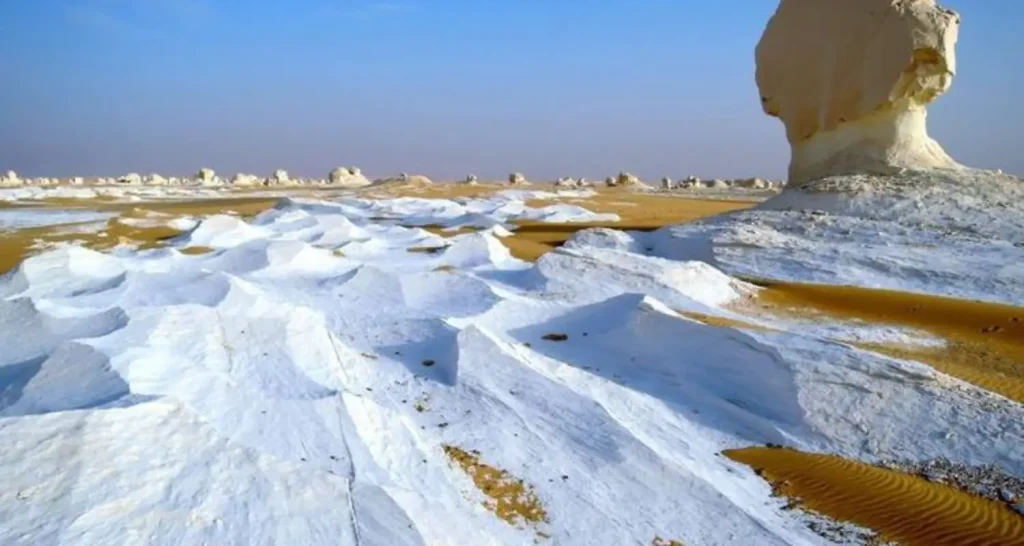 luxury tour to Cairo Alexandria and a white desert