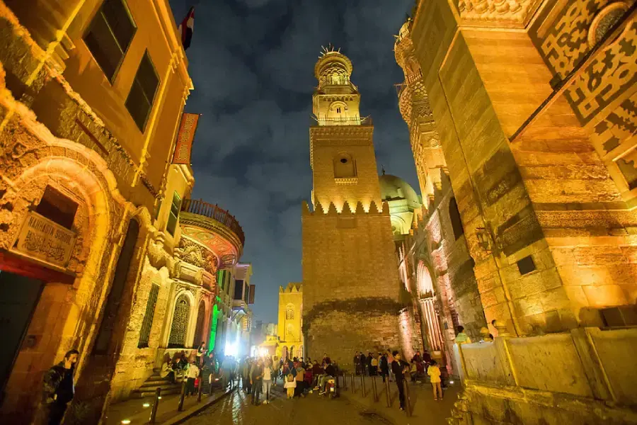 El Muizz Street
