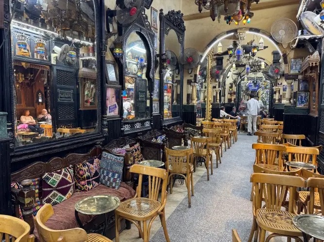 El Fishawy Cafe Khan El Khalili seating