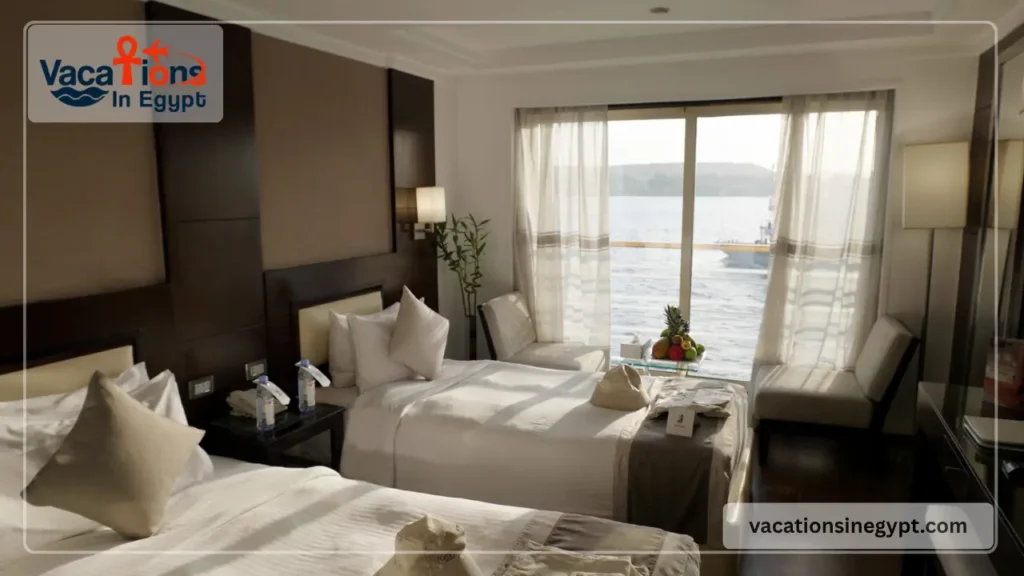 Farah Nile cruise